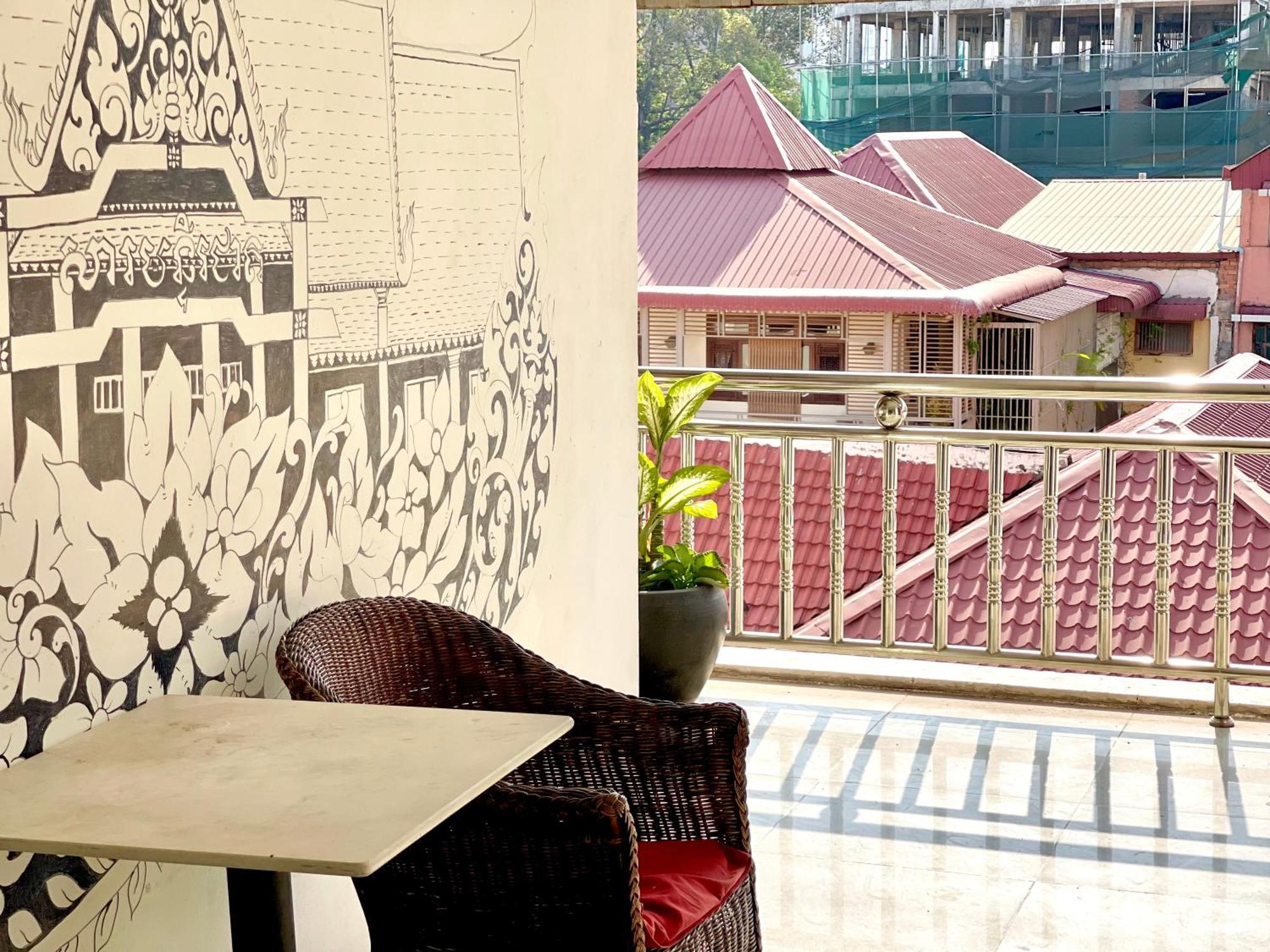 Sky Residence - 50M To Museum And Riverside Phnom Penh Ngoại thất bức ảnh